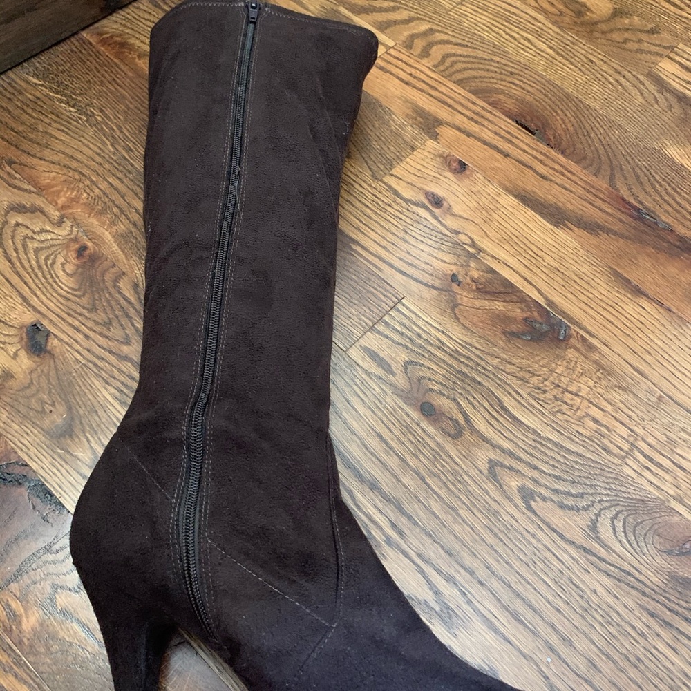 Kenneth Cole Tall Brown Suede Boots